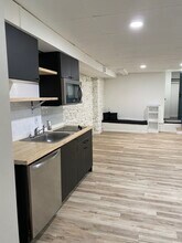 1715 Locust St, Unit G in Pittsburgh, PA - Building Photo - Building Photo