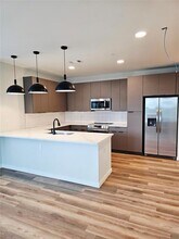 10215 Estuary Lakes Dr in Tampa, FL - Building Photo - Building Photo