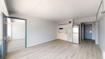 The Bowie Apartments in Erie, PA - Building Photo