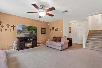 206 Black Frst in Buda, TX - Building Photo - Building Photo