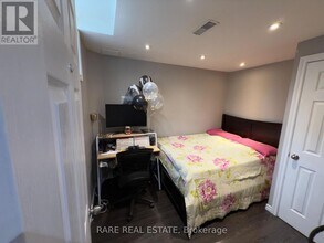 61 Aspermont Cres in Brampton, ON - Building Photo - Building Photo