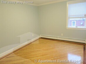 111 Sciarappa St in Cambridge, MA - Building Photo - Building Photo