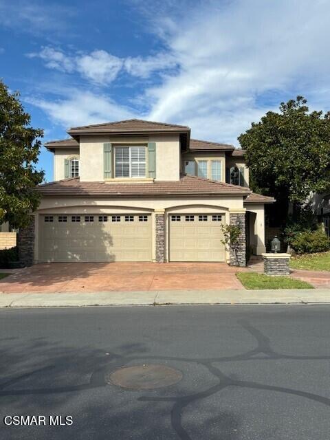 4525 Camino De Las Estrellas in Thousand Oaks, CA - Foto de edificio