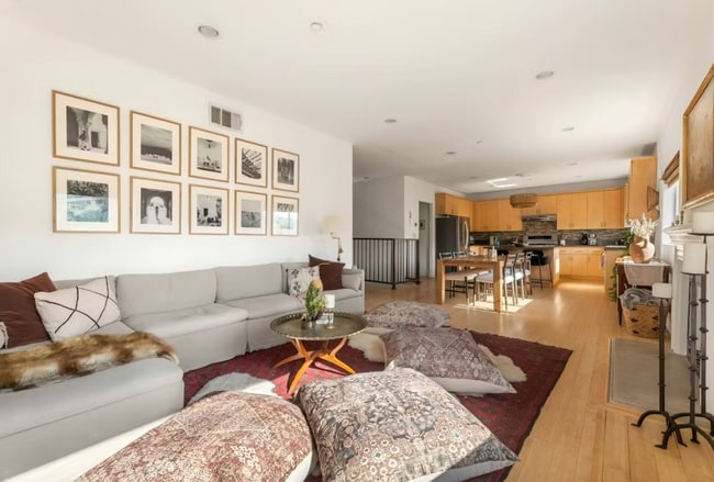 3744 Roberta St in Los Angeles, CA - Building Photo - Building Photo
