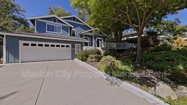 property at 3705 Hitchcock Ranch Rd