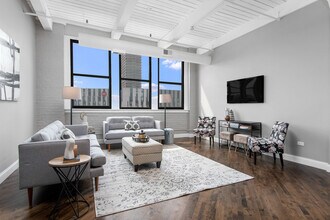 411 S Sangamon St in Chicago, IL - Building Photo - Building Photo
