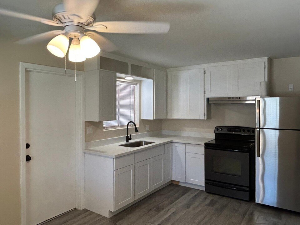 726 E 3rd Ave in Mesa, AZ - Building Photo