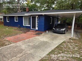 2402 Kimberly Dr in Fayetteville, NC - Building Photo