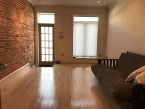 2609 Foster Ave in Baltimore, MD - Building Photo - Building Photo