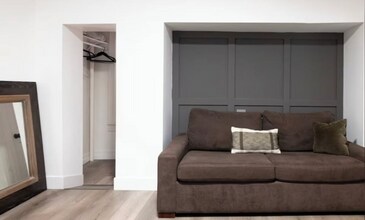 1205 Bridge St NW in Grand Rapids, MI - Foto de edificio - Building Photo