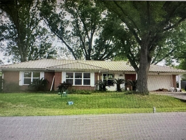 property at 215 Anna St