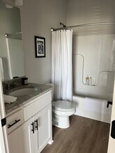 6049 W Quinn St in Fayetteville, AR - Building Photo - Building Photo