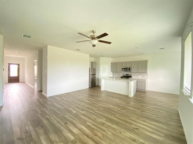 5488 Montrose Dr in Forney, TX - Building Photo - Building Photo