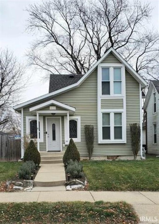 617 S 24th St in Lafayette, IN - Foto de edificio
