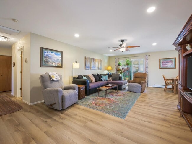 2981 Bookcliff Ave in Grand Junction, CO - Building Photo - Building Photo