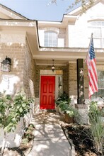 8906 Hostler Dr in Tomball, TX - Foto de edificio - Building Photo