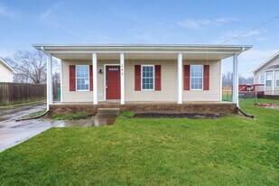 249 Cranklen Cir in Clarksville, TN - Building Photo