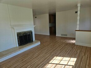 1682 Jasmine St in El Cajon, CA - Building Photo - Building Photo