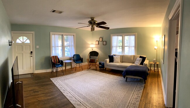 property at 1904 Anita Dr