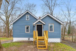 15907 Blackstone St in Detroit, MI - Building Photo