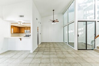 45324 Driftwood Dr in Palm Desert, CA - Building Photo - Building Photo