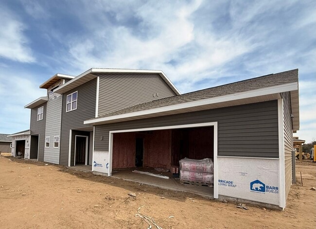 3826-3830 Kensington Pl in Plover, WI - Building Photo - Building Photo
