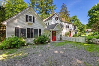 31 Kittredge Dr in Carmel, NY - Building Photo - Building Photo