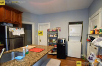 38 Cherokee St, Unit #2 in Boston, MA - Building Photo - Building Photo