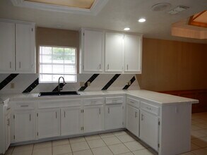 512 E Yarrow Ave in McAllen, TX - Building Photo - Building Photo