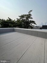 923 N 19th St in Philadelphia, PA - Building Photo