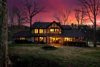 1035 Panther Creek Rd in Morristown, TN - Building Photo - Building Photo