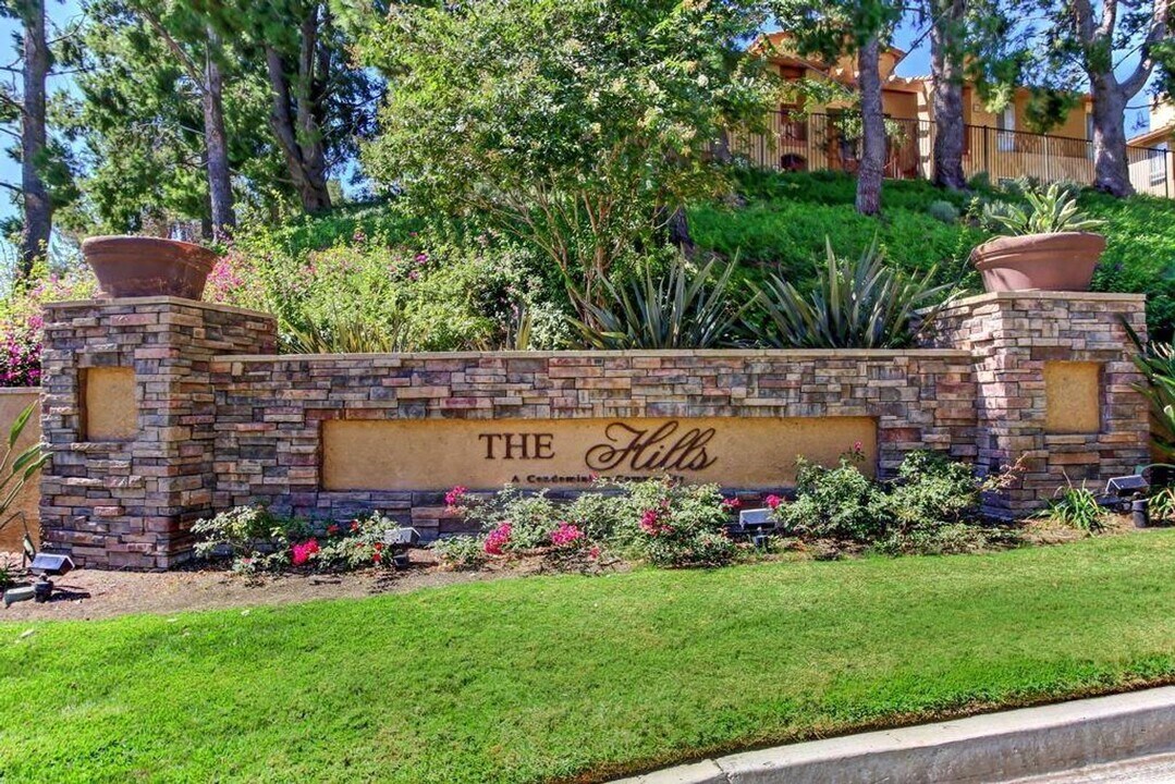 5480 Copper Canyon Rd in Yorba Linda, CA - Building Photo