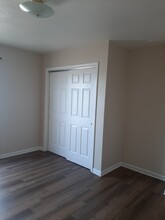 2604 Pine St in Pekin, IL - Foto de edificio - Building Photo
