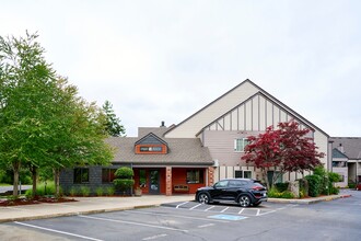 Devonwood and First Place Apartments in Battle Ground, WA - Building Photo - Building Photo