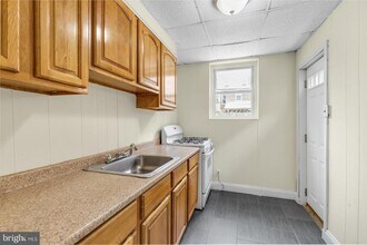 2033 E Letterly St in Philadelphia, PA - Building Photo - Building Photo
