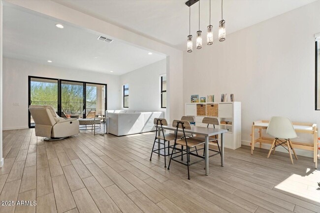 816 E Monte Wy in Phoenix, AZ - Building Photo - Building Photo