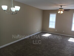 753 Newport Dr in Villa Rica, GA - Building Photo - Building Photo