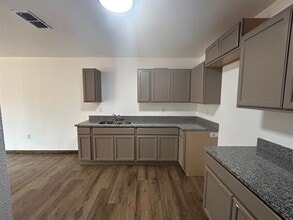 510 S 10th St in Haskell, TX - Building Photo - Building Photo