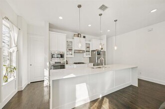 3002 Zenia Dr in Dallas, TX - Building Photo - Building Photo