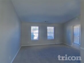 7447 Edenberry Way in Lithonia, GA - Foto de edificio - Building Photo