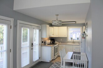 820 S Junett St, Unit 2 in Tacoma, WA - Building Photo - Building Photo