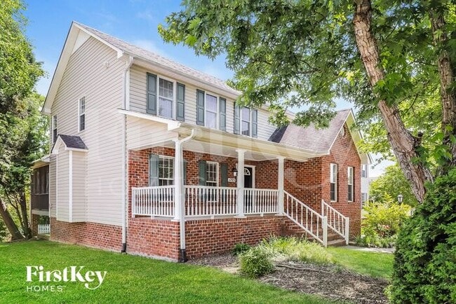 1705 Springfield Village Ct in Clemmons, NC - Building Photo - Building Photo