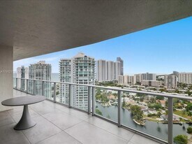 330 Sunny Isles Blvd in Sunny Isles Beach, FL - Building Photo