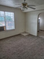 208 W 6th St, Unit Apt.#2