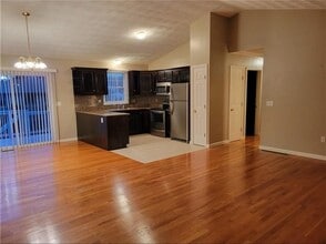 15 S Locust Ave in North Providence, RI - Building Photo - Building Photo