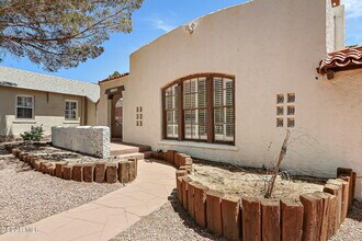 1104 Madeline Dr in El Paso, TX - Building Photo - Building Photo