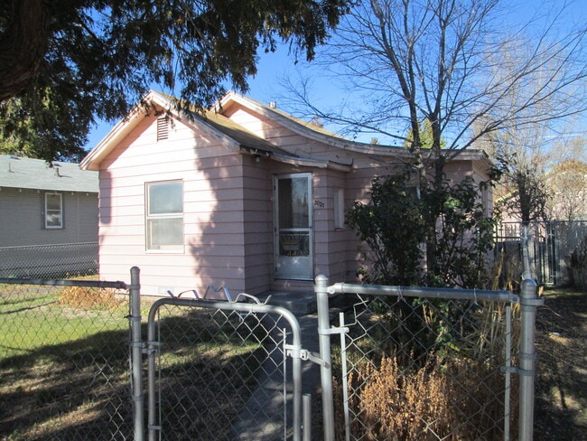 property at 2021 Reclamation Ave