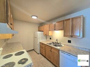 706 2nd St in Windsor, CO - Building Photo - Building Photo