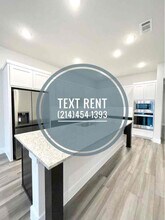 8115 Bromley Dr in Dallas, TX - Building Photo - Building Photo