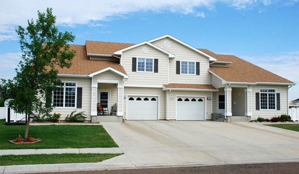 Malmstrom AFB Homes in Malmstrom AFB, MT - Building Photo